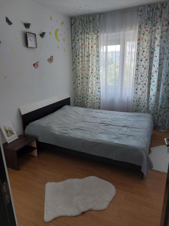 Apartament Central Renovat 3 Camere Bucharest Luaran gambar